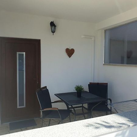 Apartments Dejana Штиньян Экстерьер фото